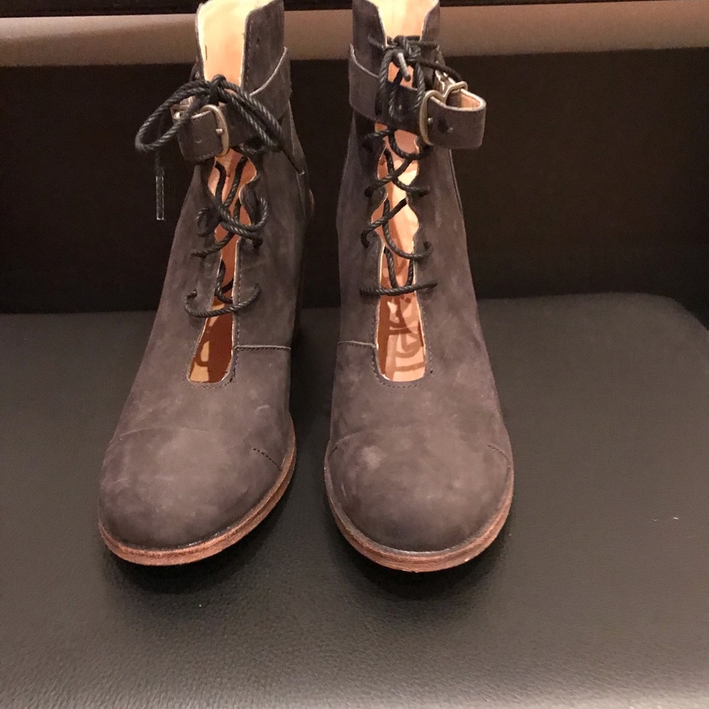 Timberland Marge Strap Leather Boot, Size 9M